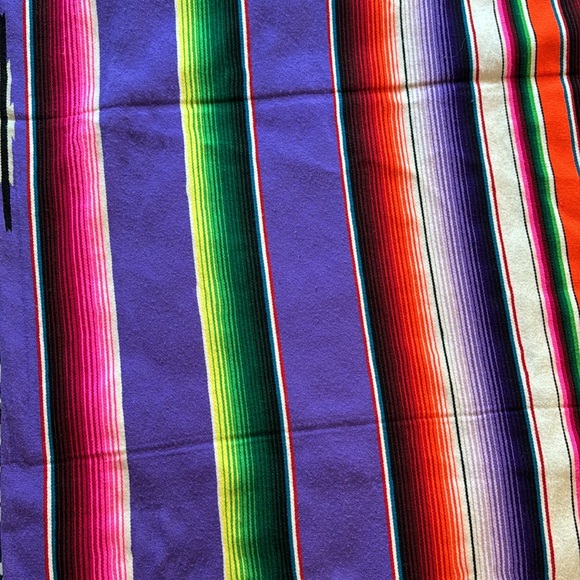 XL Saltillo blanket. Super soft, medium-light weight. Great shape! - Picture 8 of 10